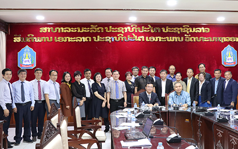 IUH’s delegation visited and sought cooperative potentials with Lao PDR partners