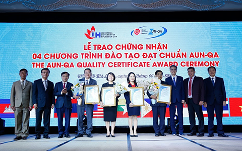 A further four study programmes of IUH received certificates certified under the AUN-QA programme framework