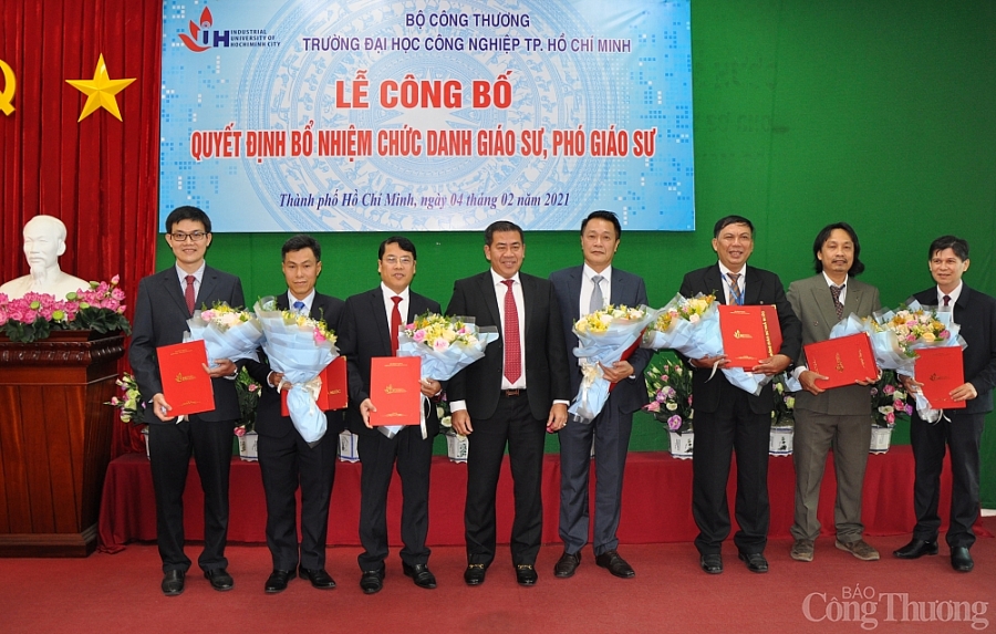 IUH announcement of appointment to professor and associate professor title