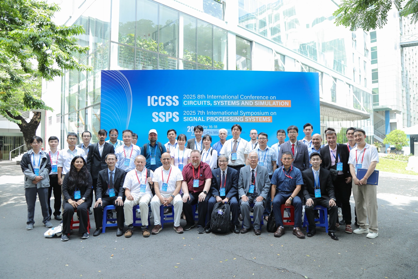 ICCSS 2025 và SSPS 2025: Hai hội nghị khoa học quốc tế quy tụ hơn 400 đại biểu tại IUH