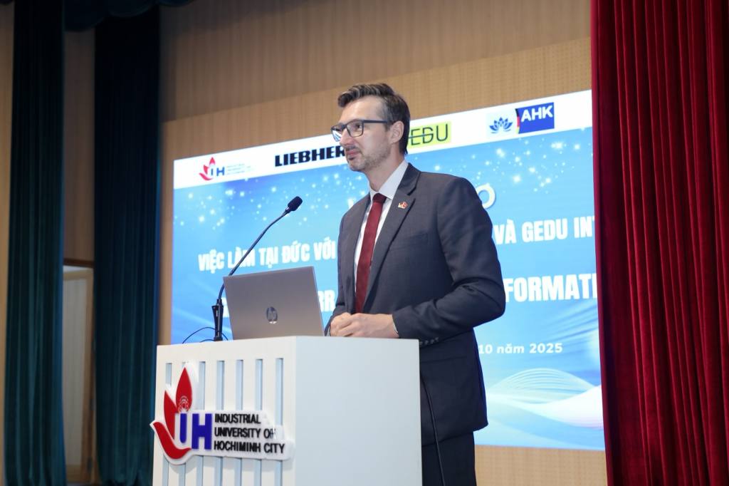 Sinh viên IUH - Cơ hội làm việc và phát triển sự nghiệp toàn cầu tại CHLB Đức