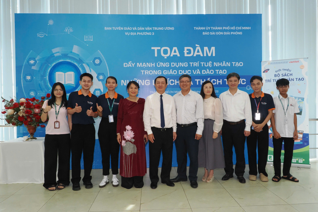 IUH đề xuất mô hình đào tạo đột phá tại tọa đàm do Ban Tuyên giáo Trung ương, Ban Dân vận Trung ương và Báo Sài Gòn Giải Phóng tổ chức