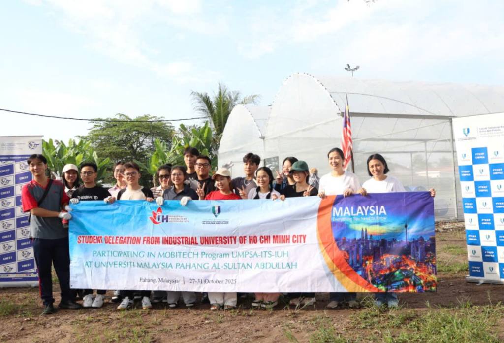 Sinh viên IUH trải nghiệm học thuật và hoạt động cộng đồng trong chương trình MOBITECH tại Malaysia
