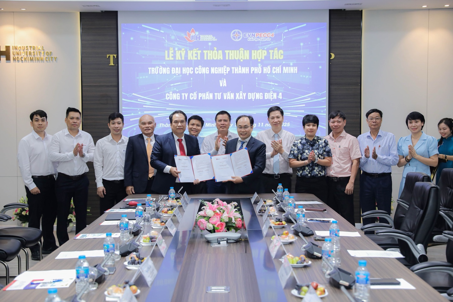 IUH ký kết hợp tác với đơn vị tư vấn hàng đầu của Việt Nam trong lĩnh vực điện