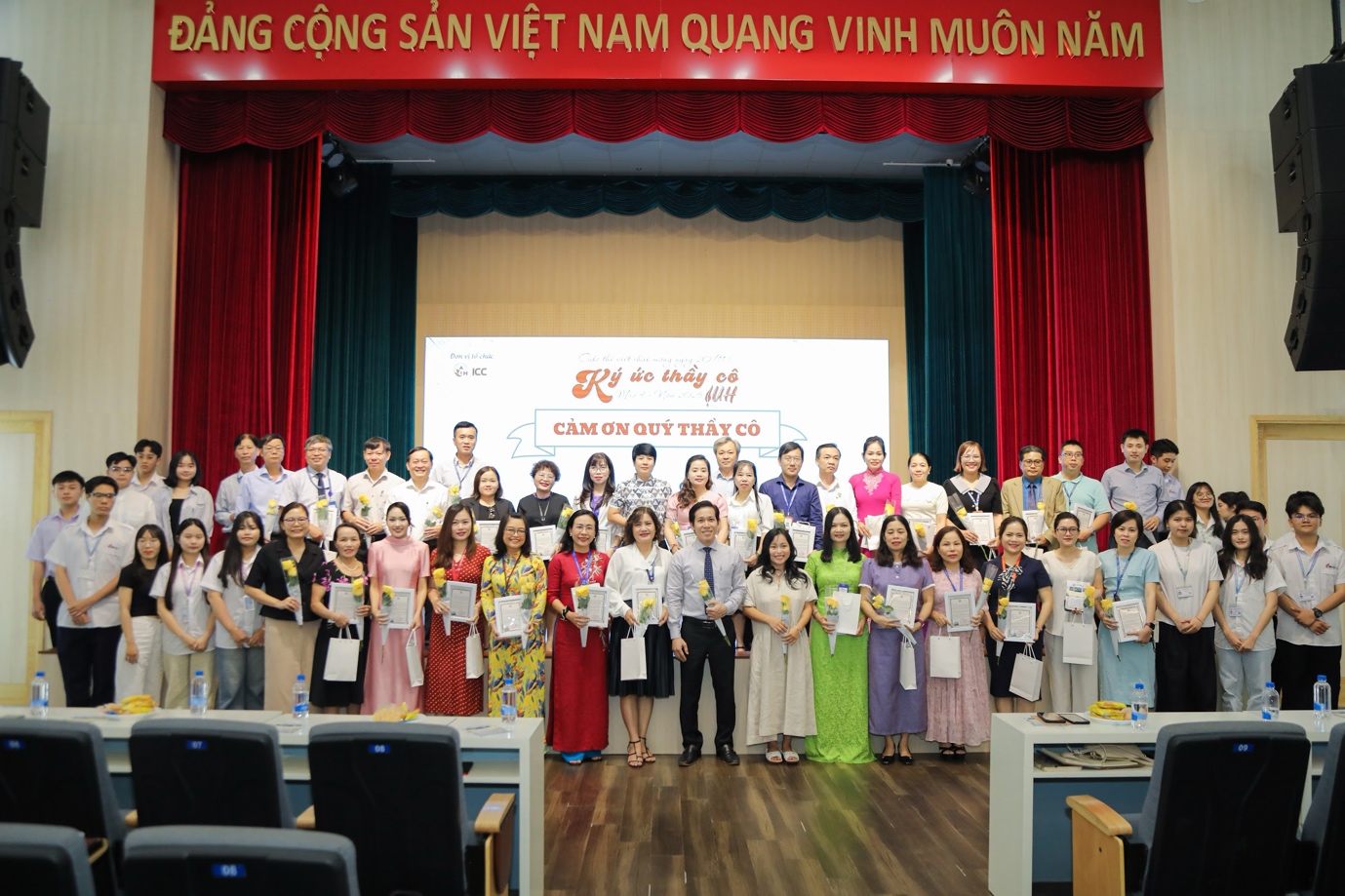 “Ký ức thầy cô” mùa IV tại IUH: Những người thầy truyền cảm hứng