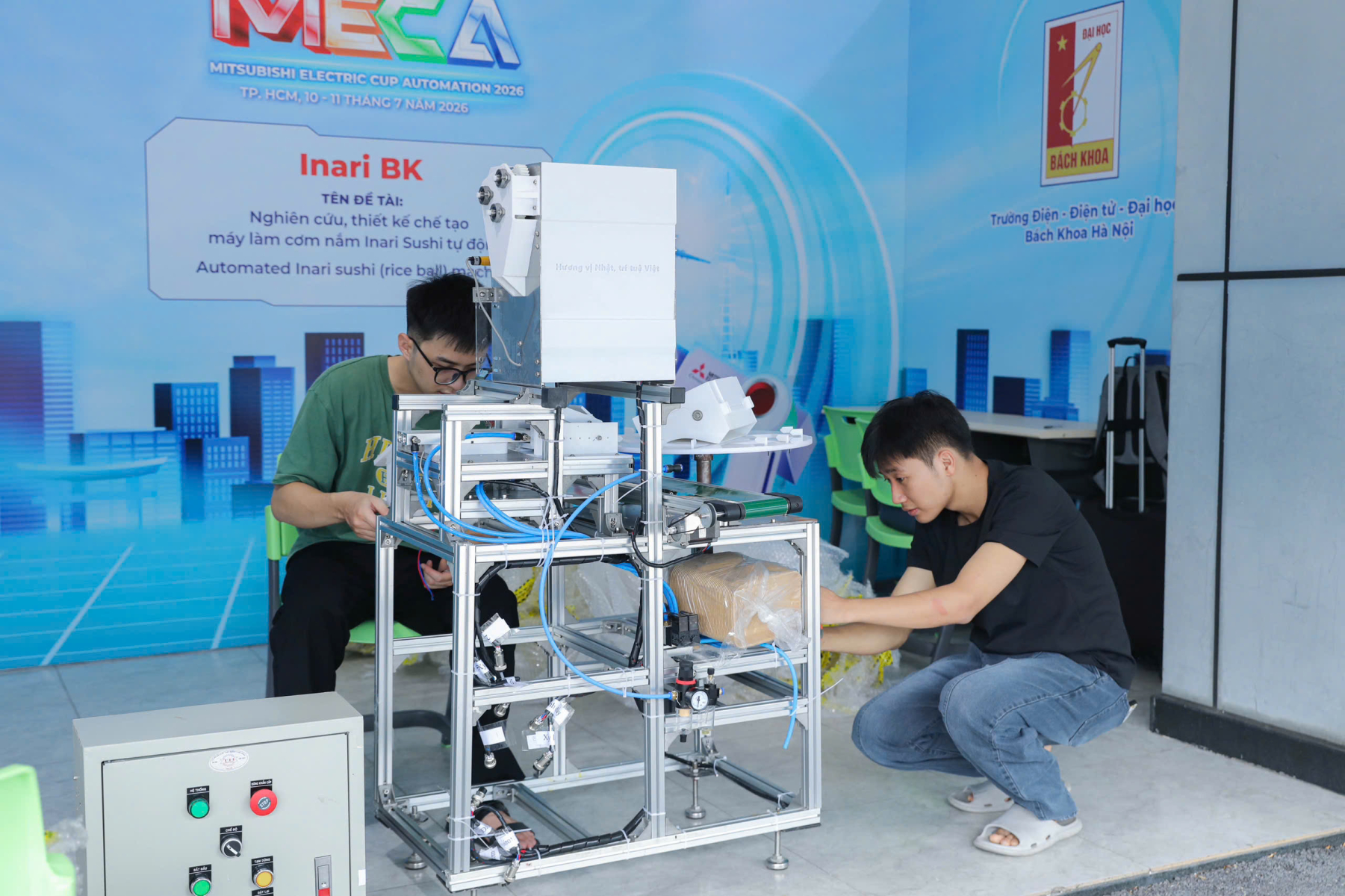 Hình ảnh bán kết MECA 4