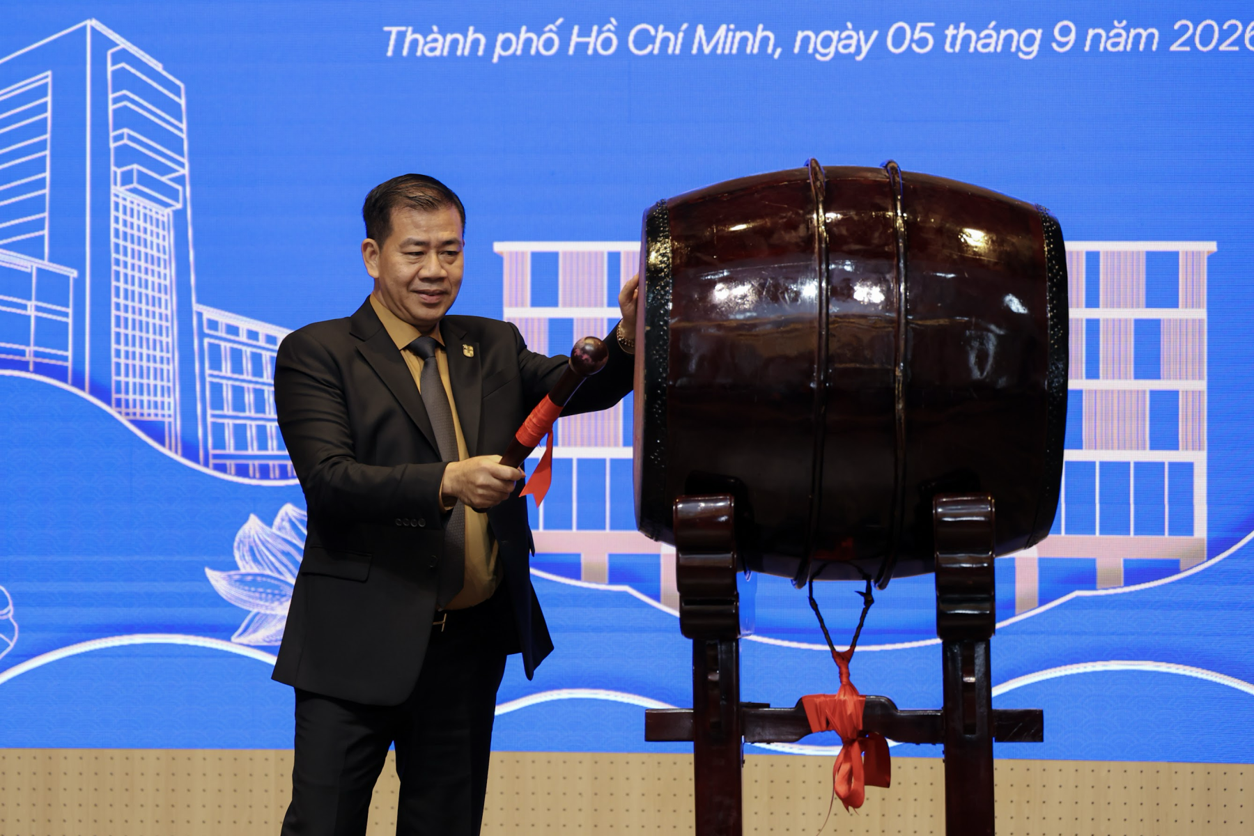 Cùng cả nước khai giảng năm học mới, hơn 12.000 tân sinh viên IUH bước vào hành trình mới