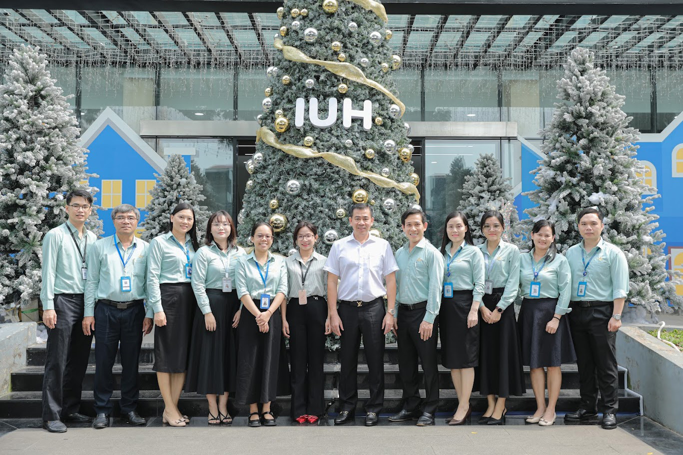 Viện Đào tạo Quốc tế và Sau đại học